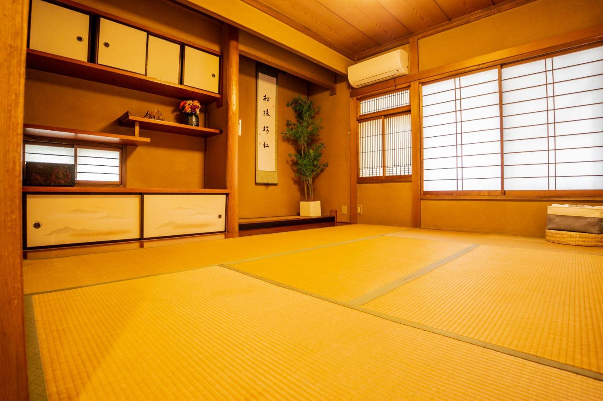 Family Or Business Travel 20 Percent Off 20 Guests 144Sqm Free Ikebukuro Shuttle 2 Kitchens Bathrooms 4 Bedrooms Prefektura Tokio Exteriér fotografie
